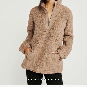 Abercrombie Sherpa half zip pullover fleece